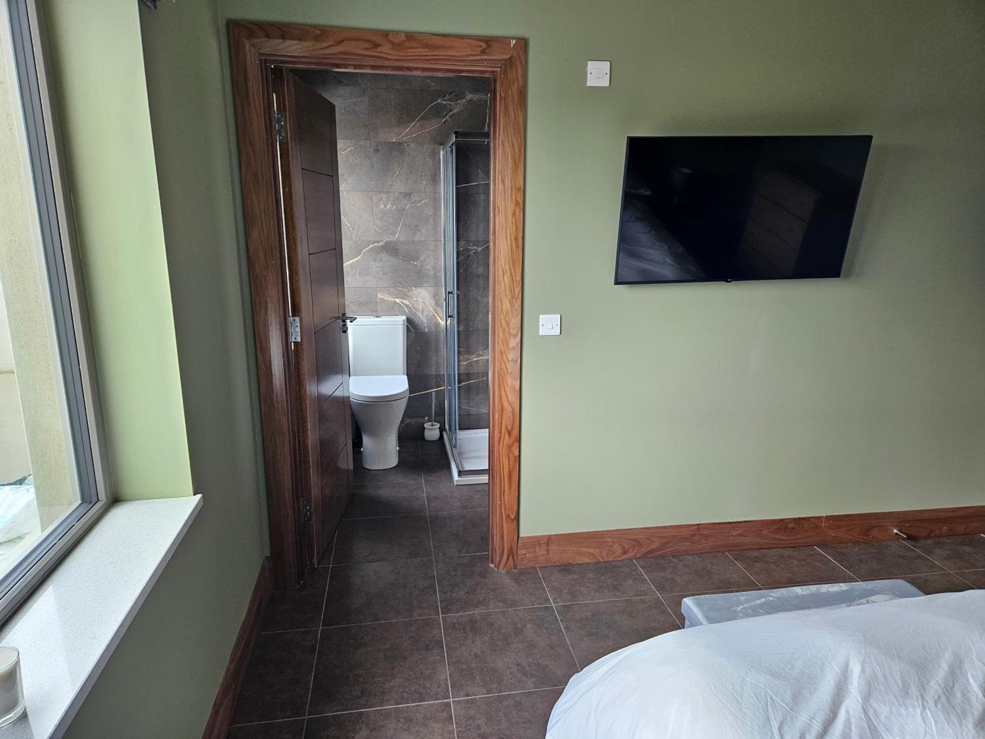 Suaimhneas Guest House Lahinch Exterior photo